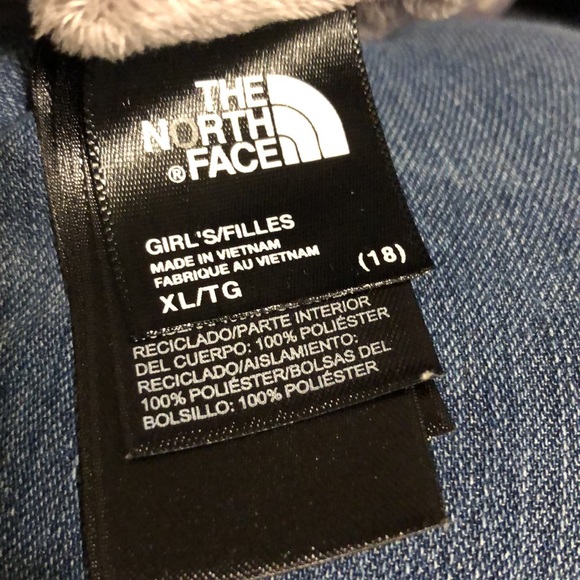 Girls North Reversible Vest - Picture 11 of 12